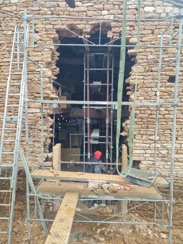 Photo d'un chantier de maçonnerie de l'entreprise Delhomme fernandes à Azé - travaux de maçonnerie